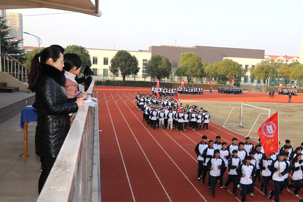 阳光跑操，尽显风采 ——我校成功举行2019年秋学期学生跑操比赛